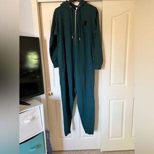 NWOT Savage X Fenty sweatsuit/onesie unisex Size 2X